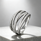💍 Egymásba Fonódó Csíkos Gyűrű – Modern Elegancia